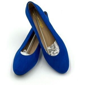 NWOB Dream Pairs Royal Blue Suede Round Toe Low Chunky Pumps Size 8.5